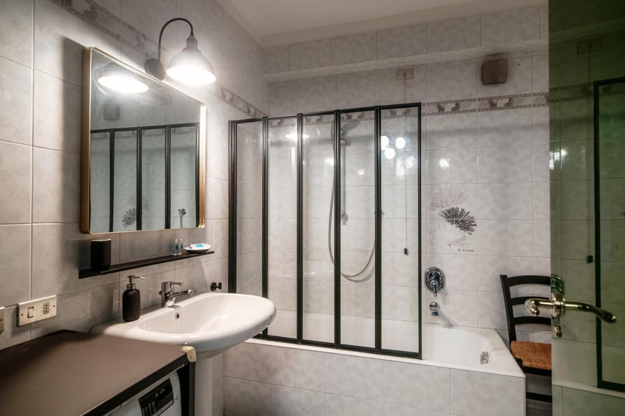Home N 5 By Quokka 360 - Vintage-Soul Flat On Como Cathedral Extérieur photo